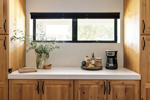 Interior - House + Casita, Swim Machine, Heated Pool, Spa, Near Old Town Scottsdale (Scottsdale)