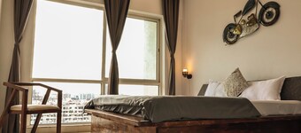 3BHK PENTHOUSE IN FRONT OF WORLD TRADE CENTRE