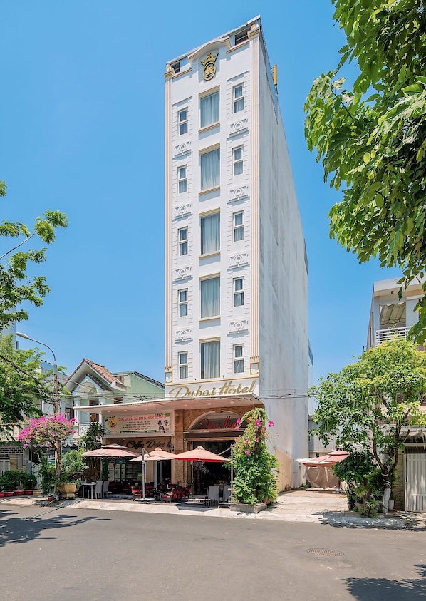Front of property - Dubai Hotel (Da Nang)