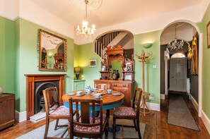 Dining - Seafront Regency Townhouse - Uniterrupted Balcony Sea Views (Kent)