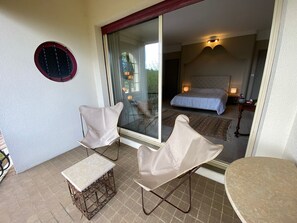 4 habitaciones y wifi gratis 