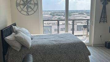 1 chambre, fer et planche à repasser, Wi-Fi gratuit, draps fournis