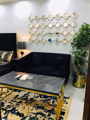 Chambre Double Deluxe | Chambres insonorisées, fer et planche à repasser, Wi-Fi gratuit