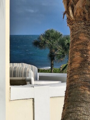 Terrace/patio - Stylish Modern 2 Bed/2Bath Loft at Royal Mansions (Cape Canaveral)