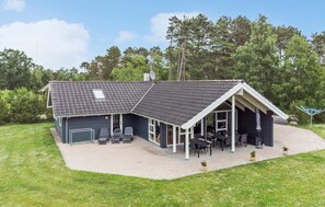 Exterior - Awesome home in Rødby with sauna (Rødby)