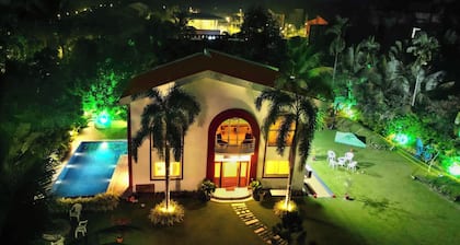 Prakriti Villa - Clear Out The Urban Hustle With The Healing Of Prakriti