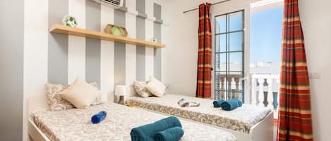 4 Schlafzimmer, Bügeleisen/Bügelbrett, Reisekinderbett, WLAN
