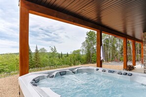 Terrace/patio - Brand New with Spa - Horizon Des Coteaux (Lanaudière)