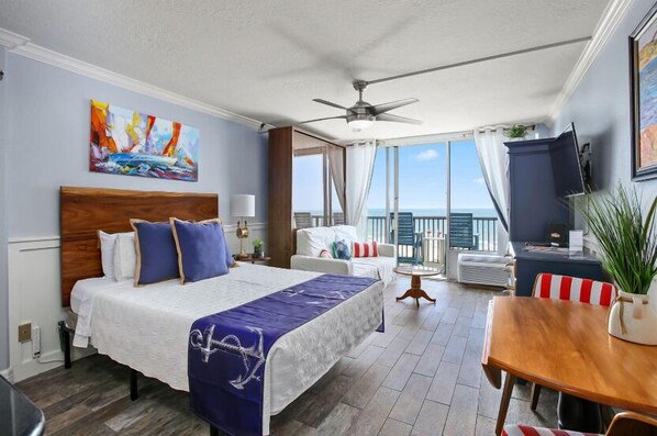 1 bedroom, iron/ironing board, travel crib, WiFi - 9th Floor-Beachfront!! Studio Condo, Pool, Private Balcony (Galveston)