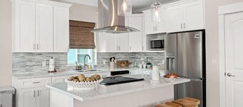 Spindlewood Inn! New Listing!