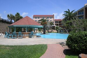 Pool - Shell We Dance! Updated, Stylish Condo with Beach View, Resort Pool and Hot Tub! (Galveston)