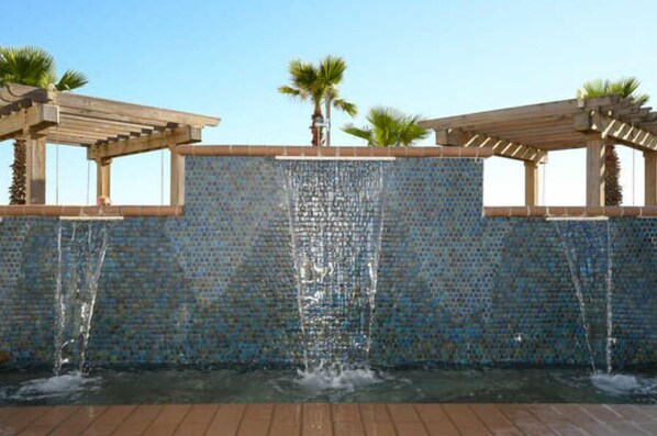 A heated pool - Crab Crib! Beachside Resort! With Heated Pool, Hot Tub, and More! (Galveston)