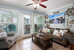 Smart TV - Crab Crib! Beachside Resort! With Heated Pool, Hot Tub, and More! (Galveston)