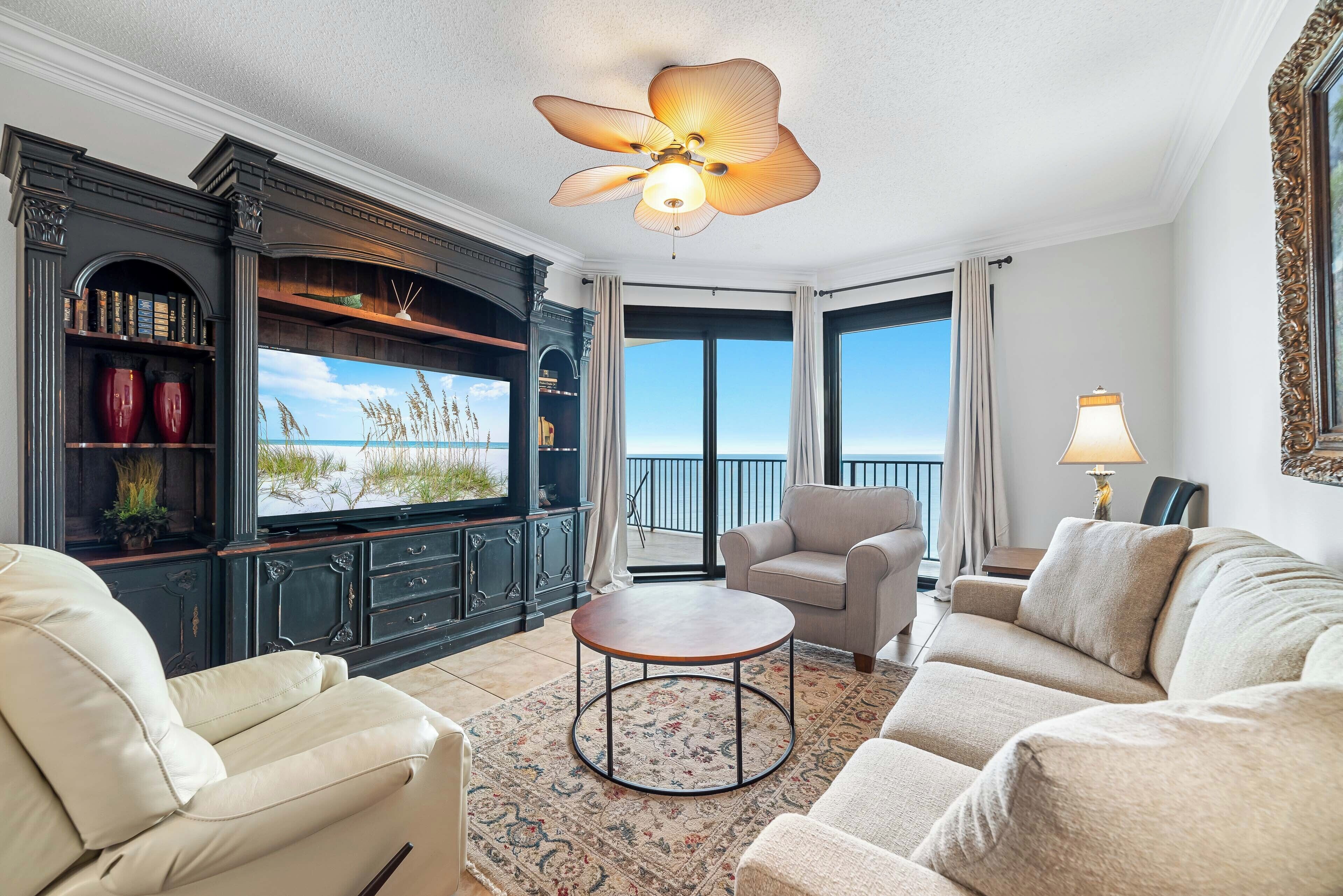 Una Smart TV, libros