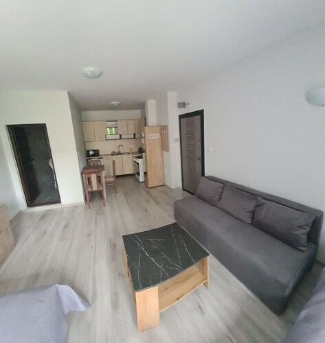 Cozy studio located in the heart of Kazanlak. 
City with History.