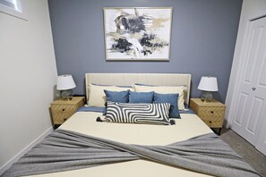 1 habitación, tabla de planchar con plancha, wifi gratis y ropa de cama 