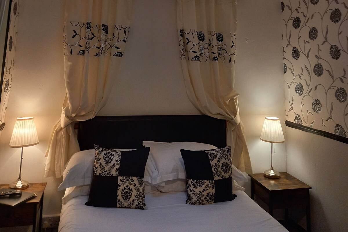 Chambre Double Ăconomique | Draps en coton Ă©gyptien, literie de qualitĂ© supĂ©rieure