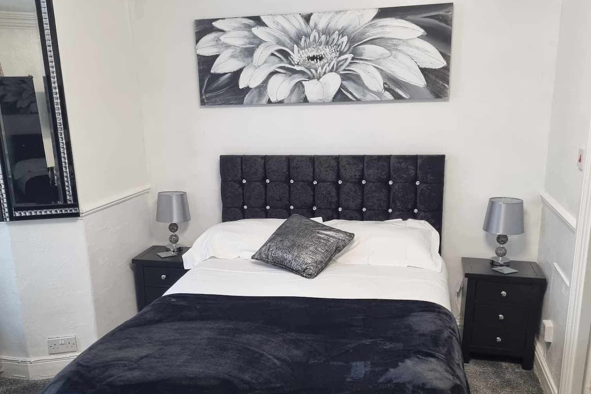 Chambre Double Confort | Draps en coton égyptien, literie de qualité supérieure