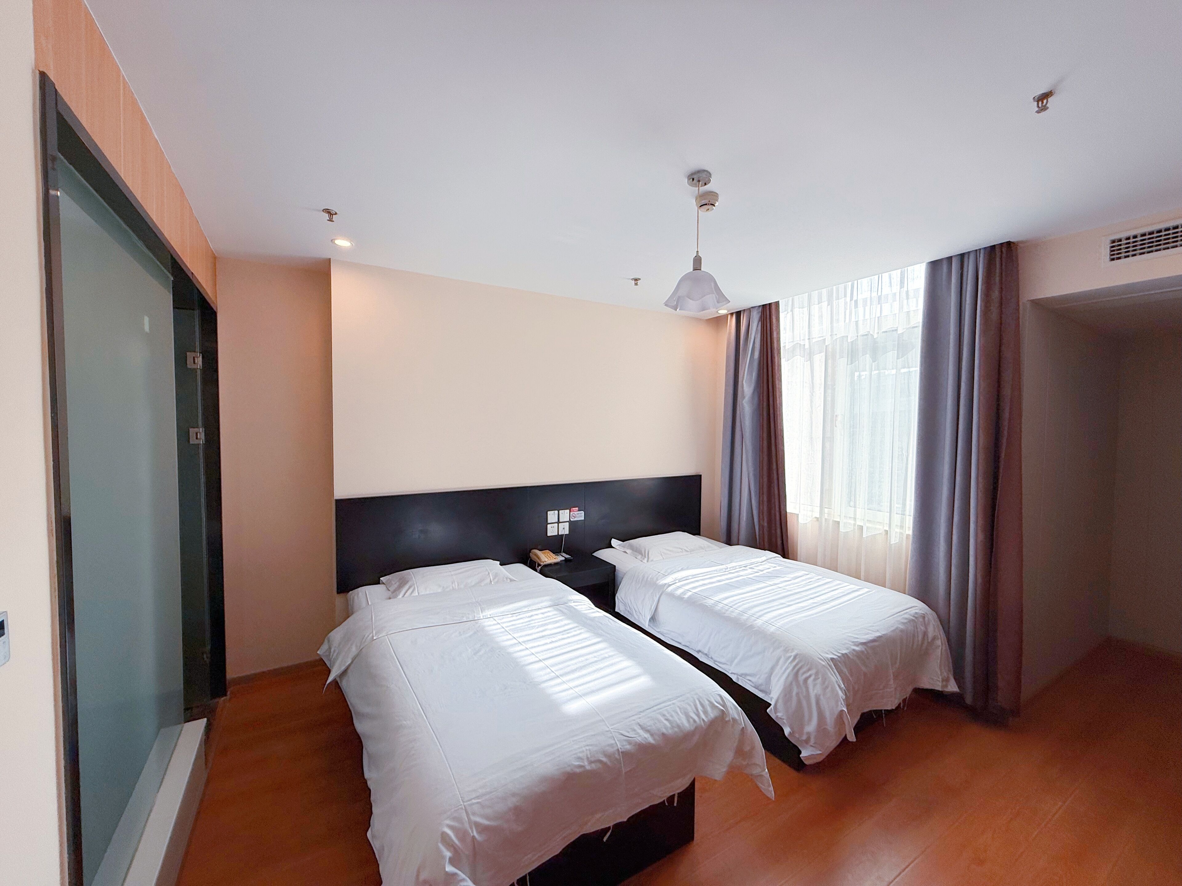 Standard Twin Room, 2 Single Beds, City View | Free WiFi, bed sheets