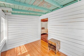 Interior - Welcome to Sea Shed! Rustic chic meets old-beach Panama City Beach. (Panama City Beach)