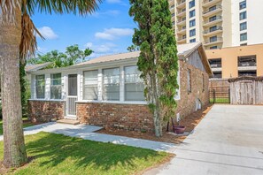 Exterior - Welcome to Sea Shed! Rustic chic meets old-beach Panama City Beach. (Panama City Beach)