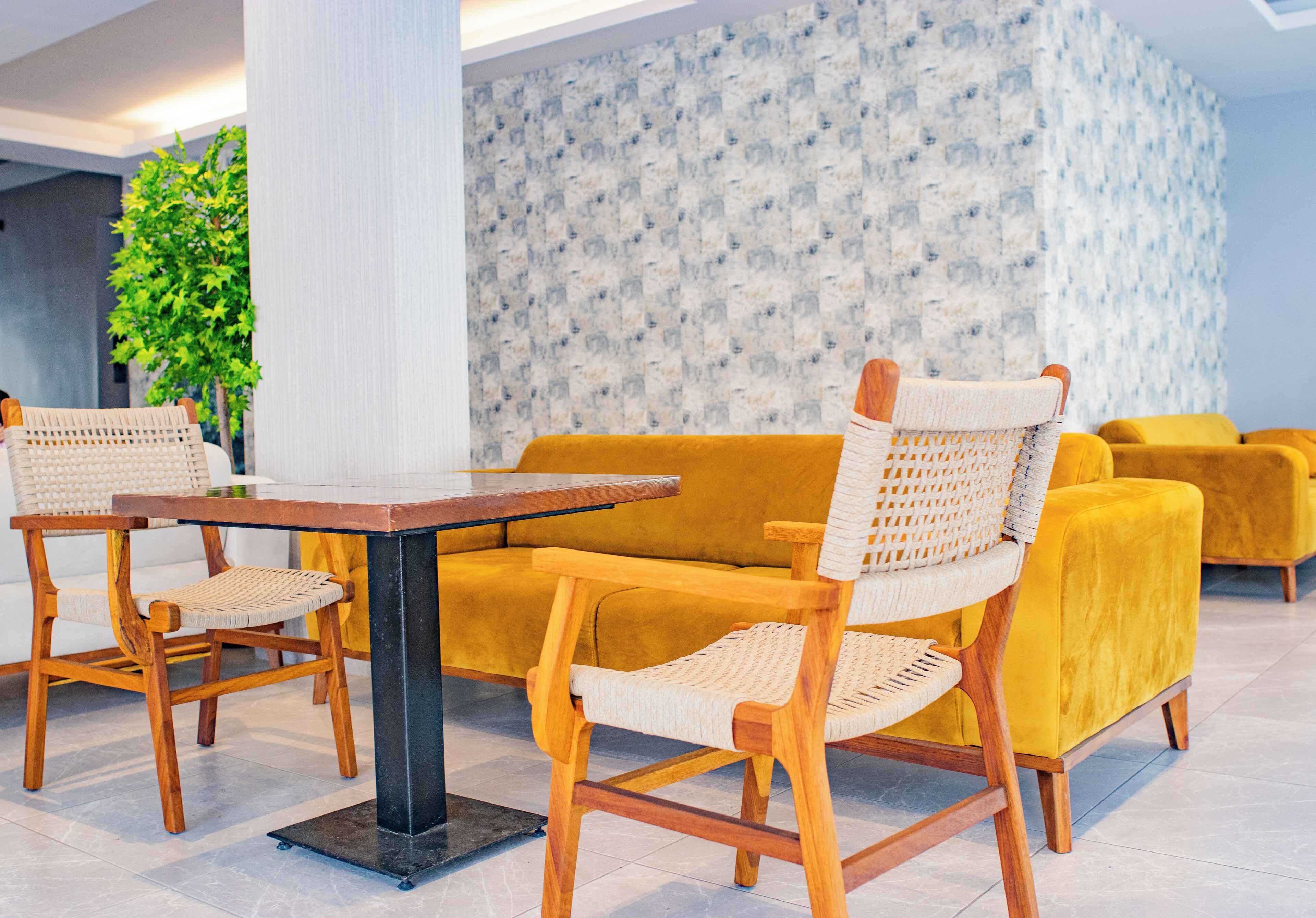 Photo - point beach hotel