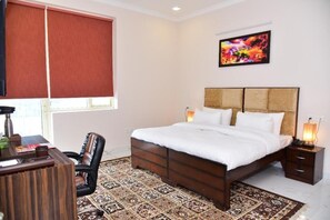 Room - Arkaya Inn (Gurugram)