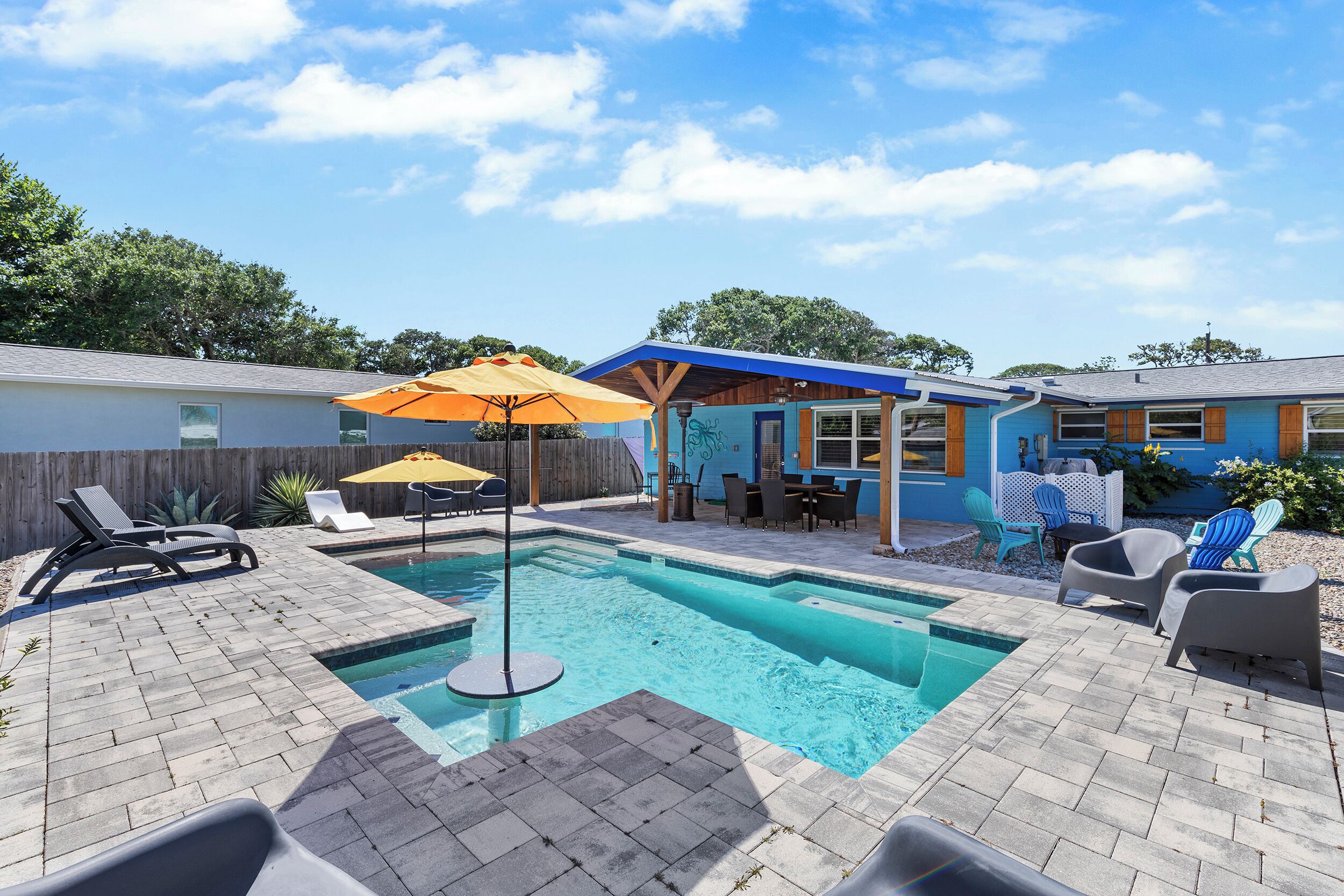 Casa Nova Getaway-Private Pool-Great Location