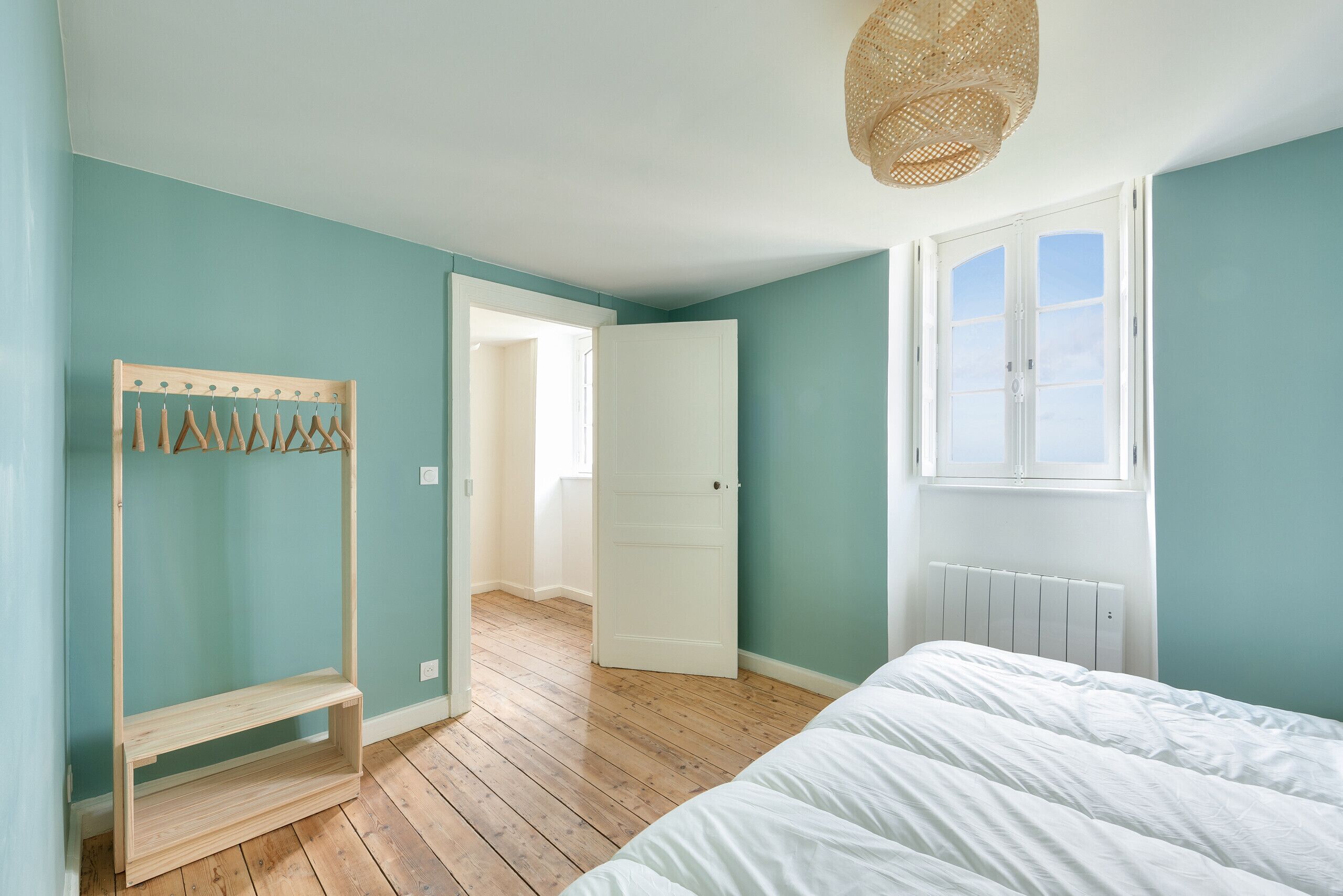 6 多间卧室、免费 WiFi