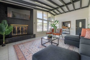 TV, fireplace, offices