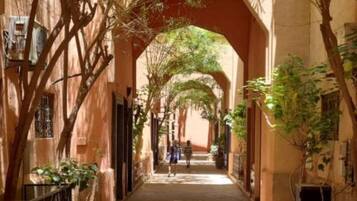 واجهة المنشأة