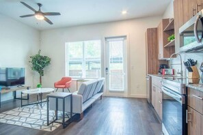 Imagen sin descripción, 2 de 12, botón