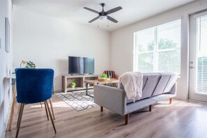 未分类图片，第 2 张，共 16 张，按钮