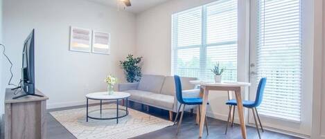 Télévision, espaces bureaux