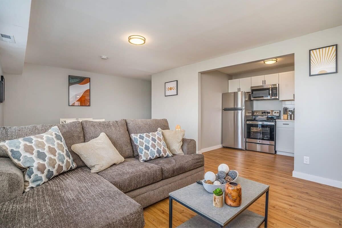 Beachfront Sunrise Suite