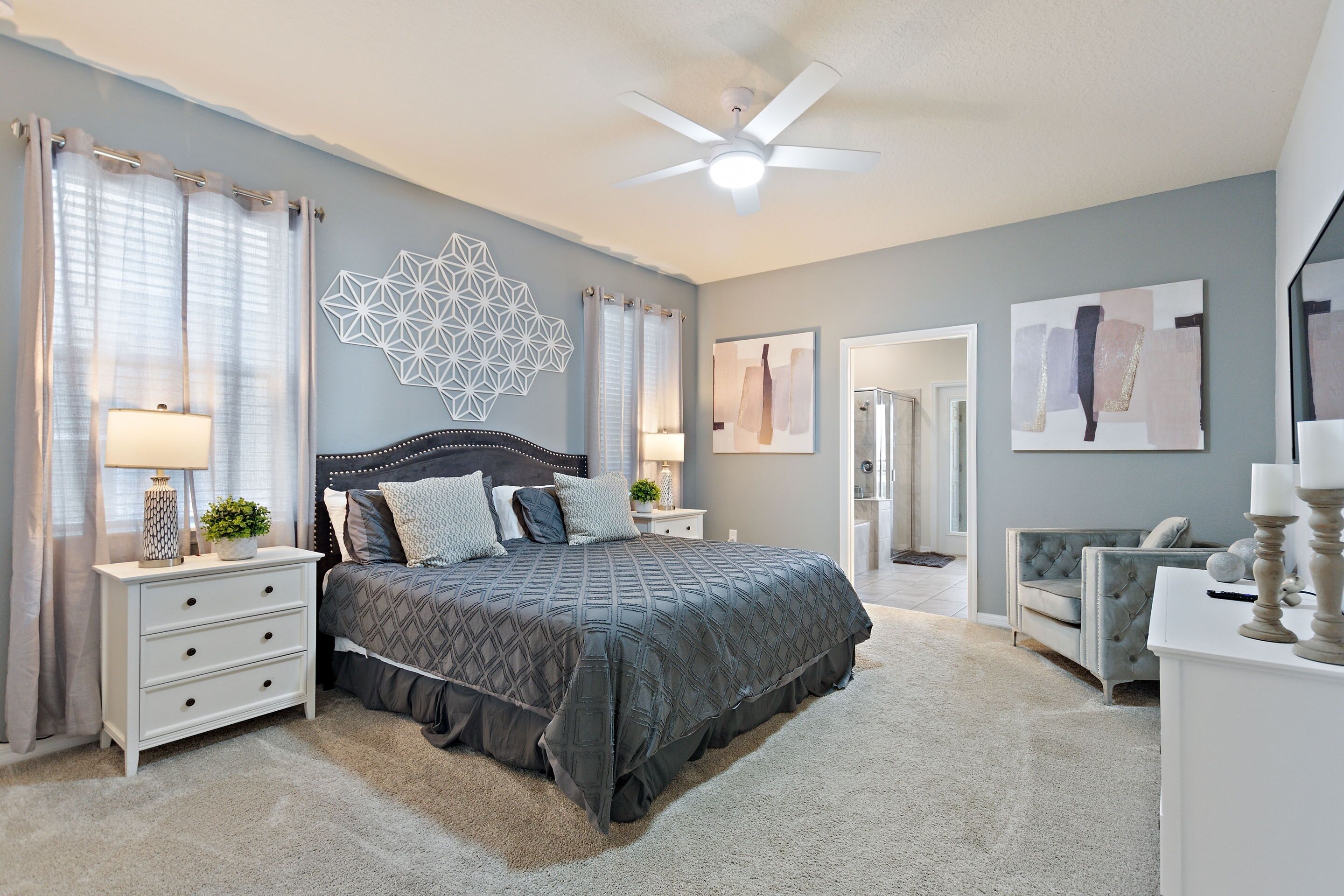 10 bedrooms, desk, laptop workspace, iron/ironing board