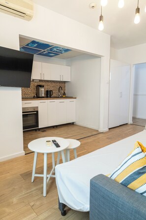 Classic Apartment | Private kitchen