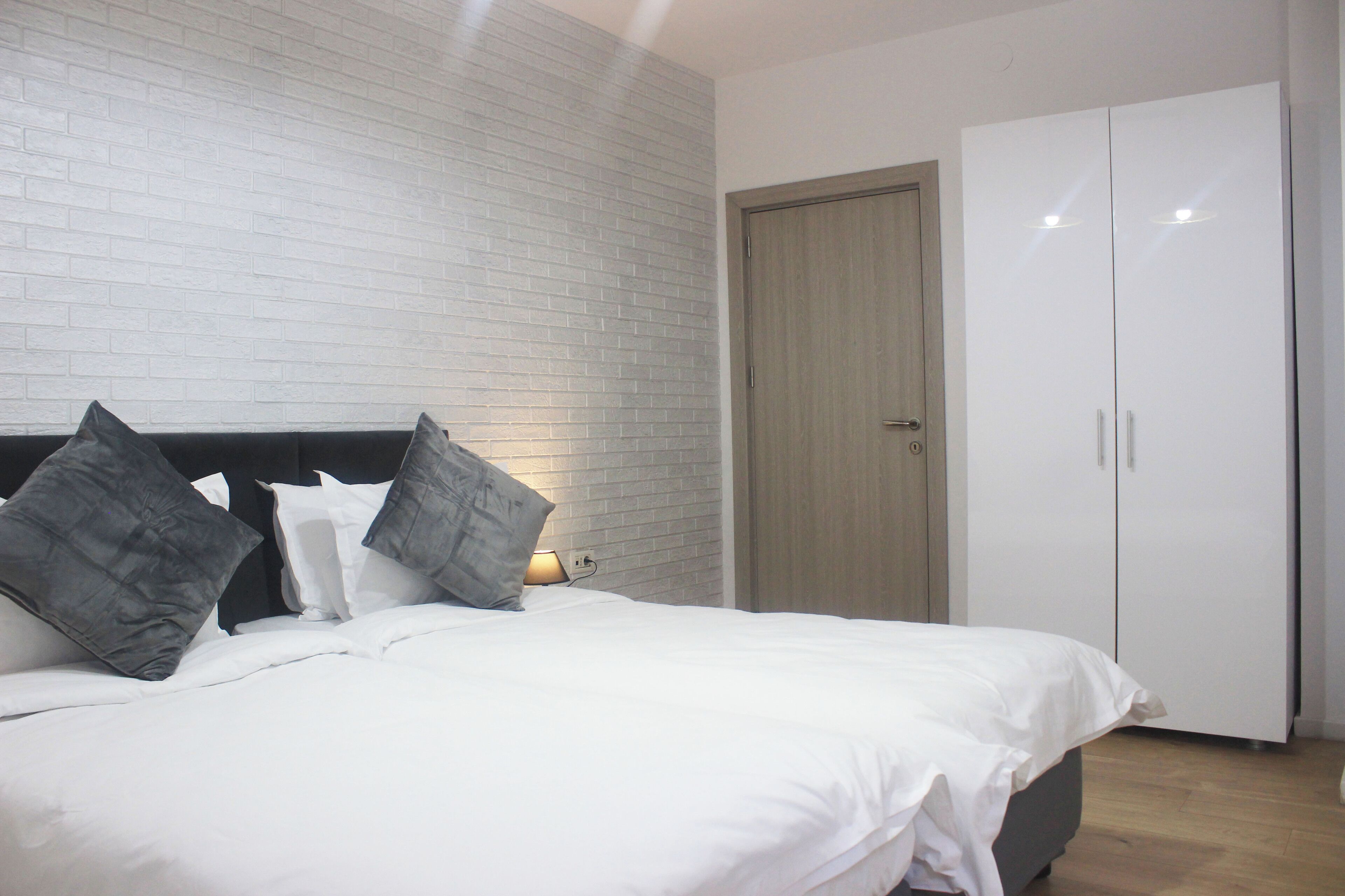 Apartemen Klasik | Tirai kedap cahaya, setrika/meja setrika, dan Wi-Fi gratis