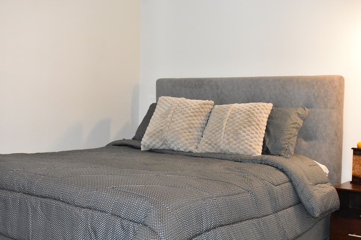 Peralatan tempat tidur premium, gebar bulu kapas, katil Select Comfort 