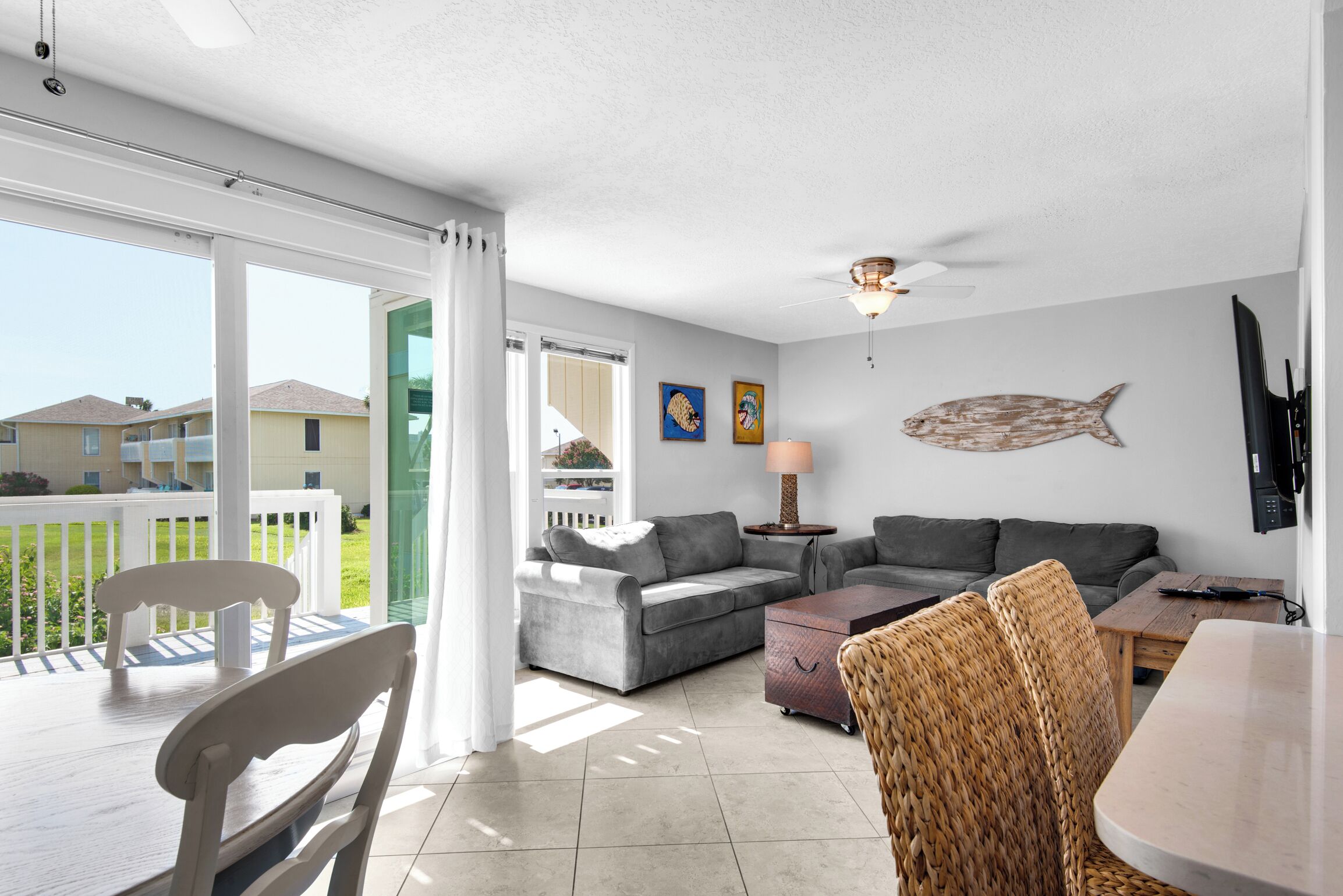 We❤️Snowbirds-Short Walk to Beach-5 Pools-Pet Friendly-Sandpiper Cove 1016
