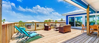 Unwind by the Gulf | Scenic Views & Easy Beach Access