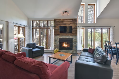 Mont Tremblant getaway with A/C