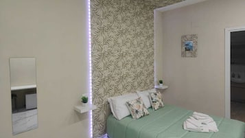 1 bedroom, WiFi, bed sheets