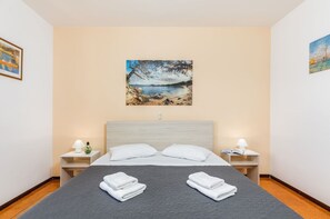 4 Schlafzimmer, Bügeleisen/Bügelbrett, WLAN, Bettwäsche