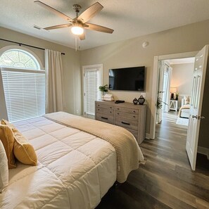3 chambres, fer et planche à repasser, Wi-Fi gratuit, draps fournis