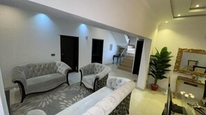 Villa | Living area
