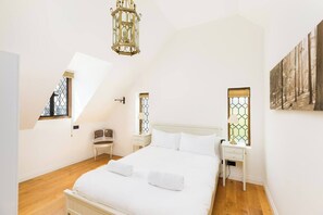 1 quarto, ferros/tábuas de passar roupa, Wi-Fi de cortesia