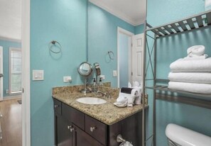 Towels, soap, shampoo, toilet paper