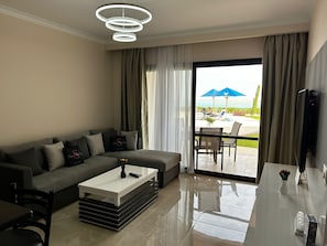 Smart TV, books - Stunning ocean view - quiet *Susi's The View* (Hurghada 1,)