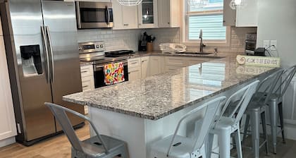 LBI Ship Bottom New Rental Two Bedroom Beach Block Great Location 101 E 28th St